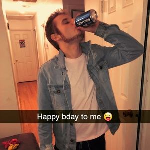 Meet your Posher, Philip